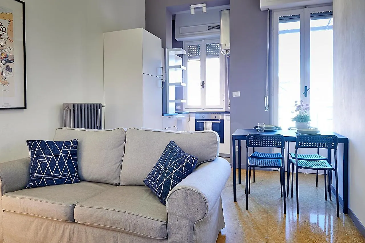 Star Ribbon Apartment Milan Italy